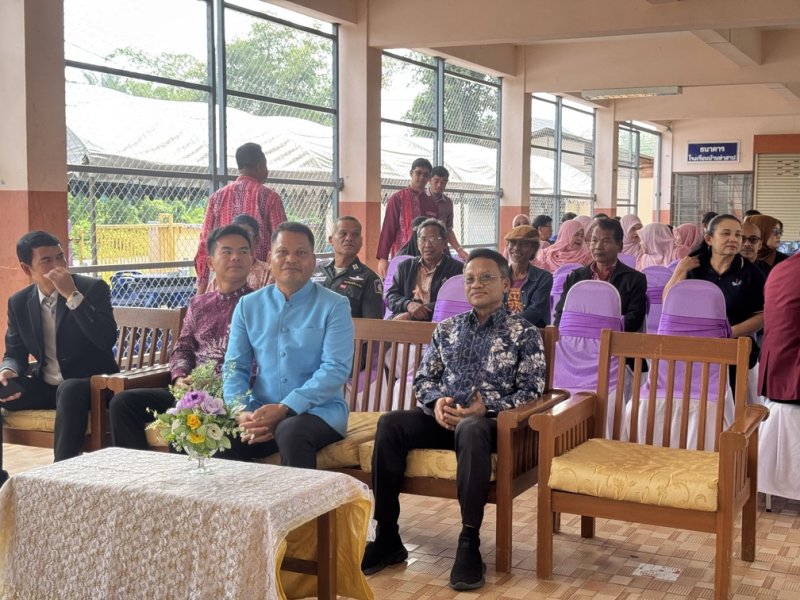 ยินดีต้อนรับ ผอ.ธีรพงษ์ สำเร  สู่บ้านท่าสาปอย่างเป็นทางการ