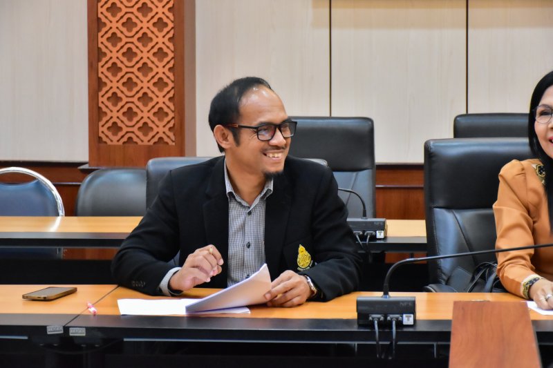 สพป.ยะลา เขต 1 ประชุมกลั่นกรองการย้ายพนักงานราชการประเภททั่วไป 