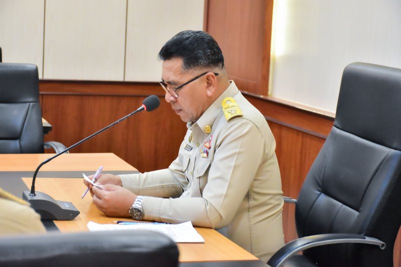 สพป.ยะลา เขต 1 ประชุมกลั่นกรองการย้ายพนักงานราชการประเภททั่วไป 